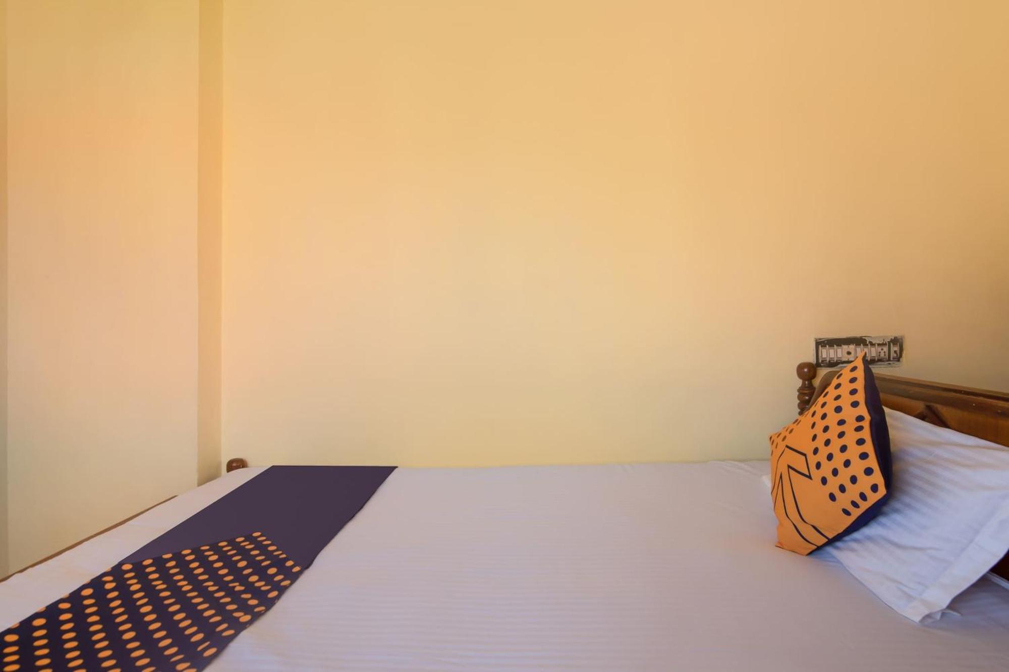 Spot On Hotel Manikanta Residency ヴィシャーカパトナム エクステリア 写真