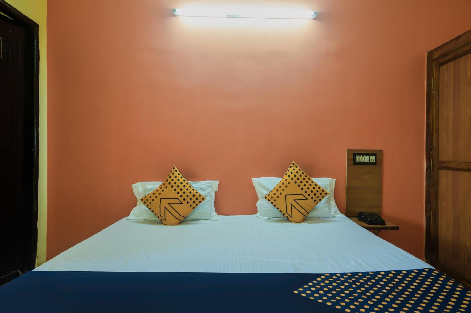 Spot On Hotel Manikanta Residency ヴィシャーカパトナム エクステリア 写真