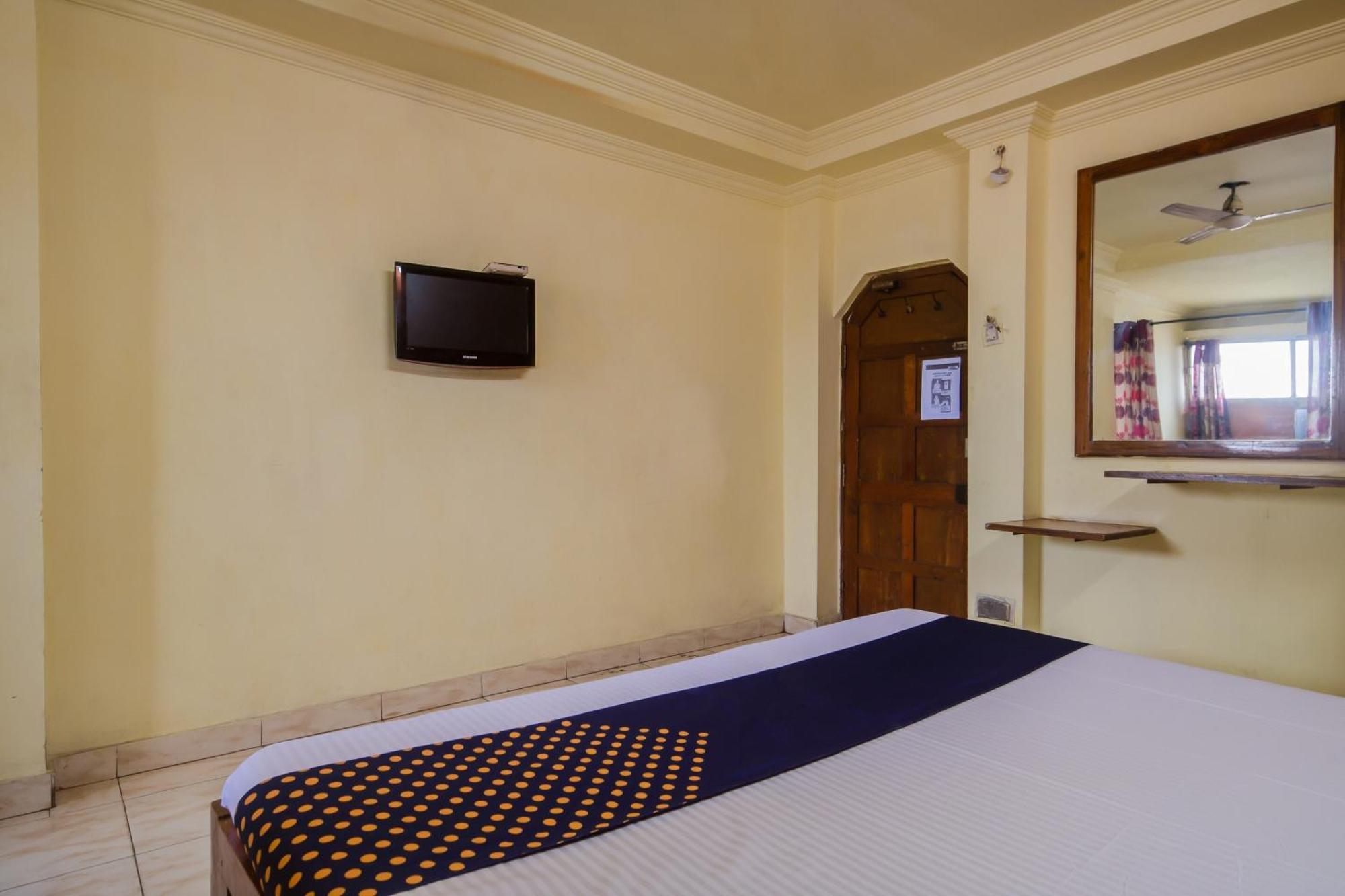 Spot On Hotel Manikanta Residency ヴィシャーカパトナム エクステリア 写真
